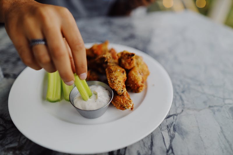 Buffalo Wings starter with blue cheese dip